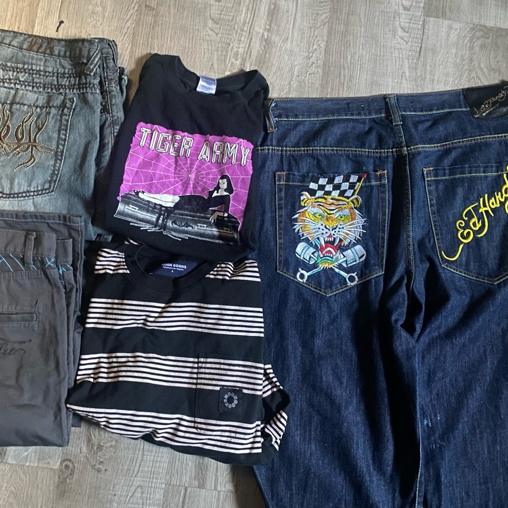 Y2k 2000s bundle Ed hardy jeans